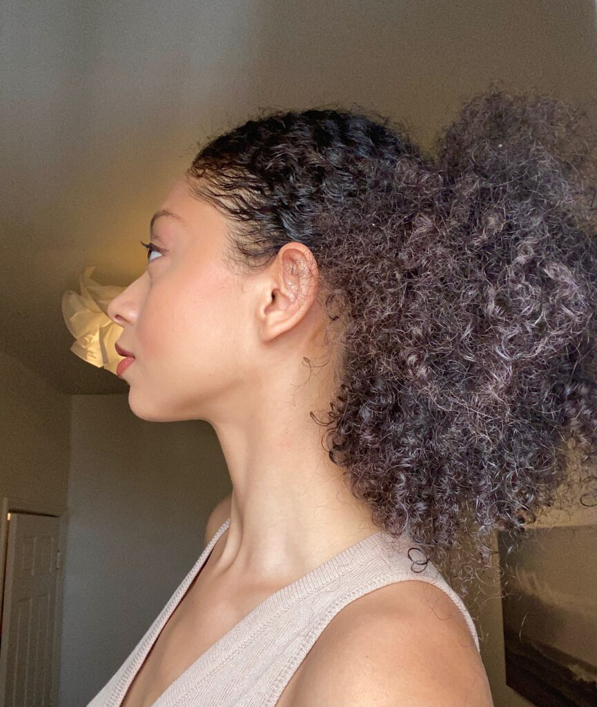 7 Hairstyles for Short, Curly Hair |