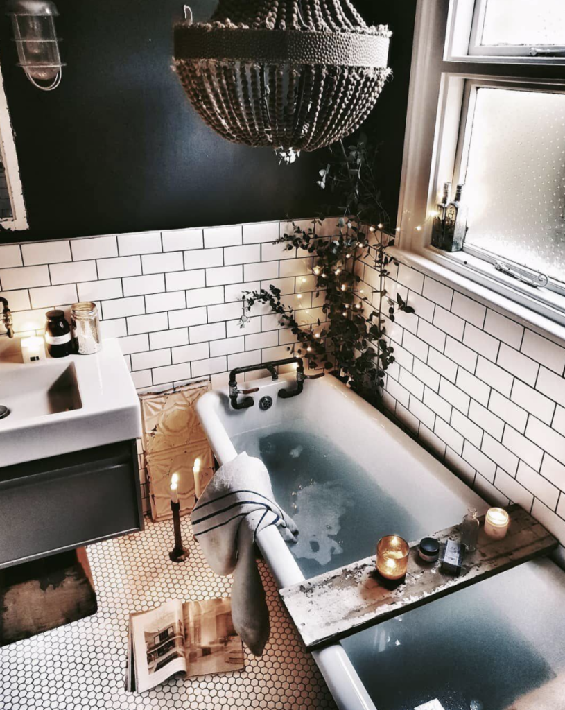 Beautiful Bathroom Inspiration | At Length by Prose Hair