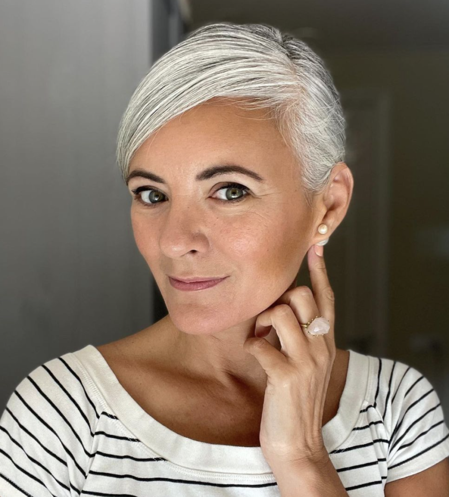 15 Best Hairstyles for Women Over 50 in 2023 | Prose